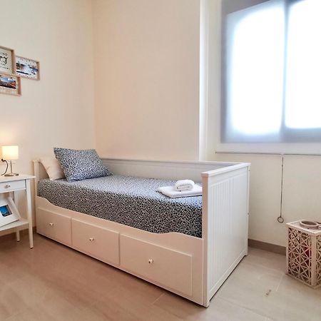 Teodosio Apartment Free Parking & Central Ac Севилья Экстерьер фото