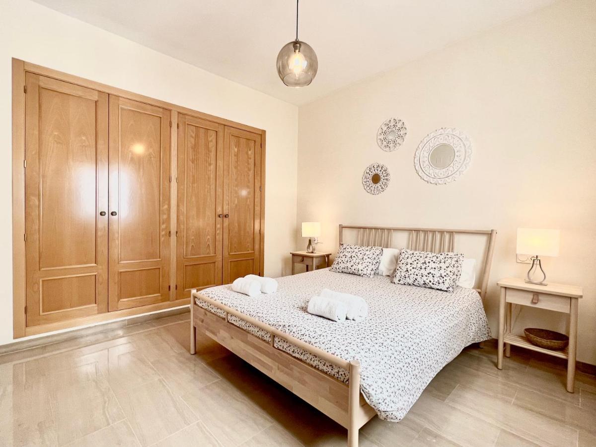 Teodosio Apartment Free Parking & Central Ac Севилья Экстерьер фото
