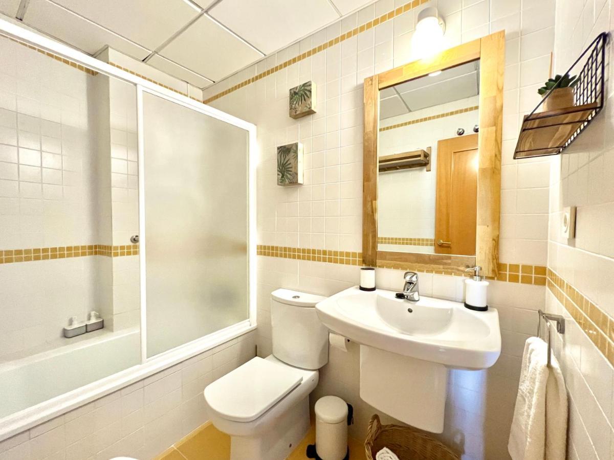 Teodosio Apartment Free Parking & Central Ac Севилья Экстерьер фото
