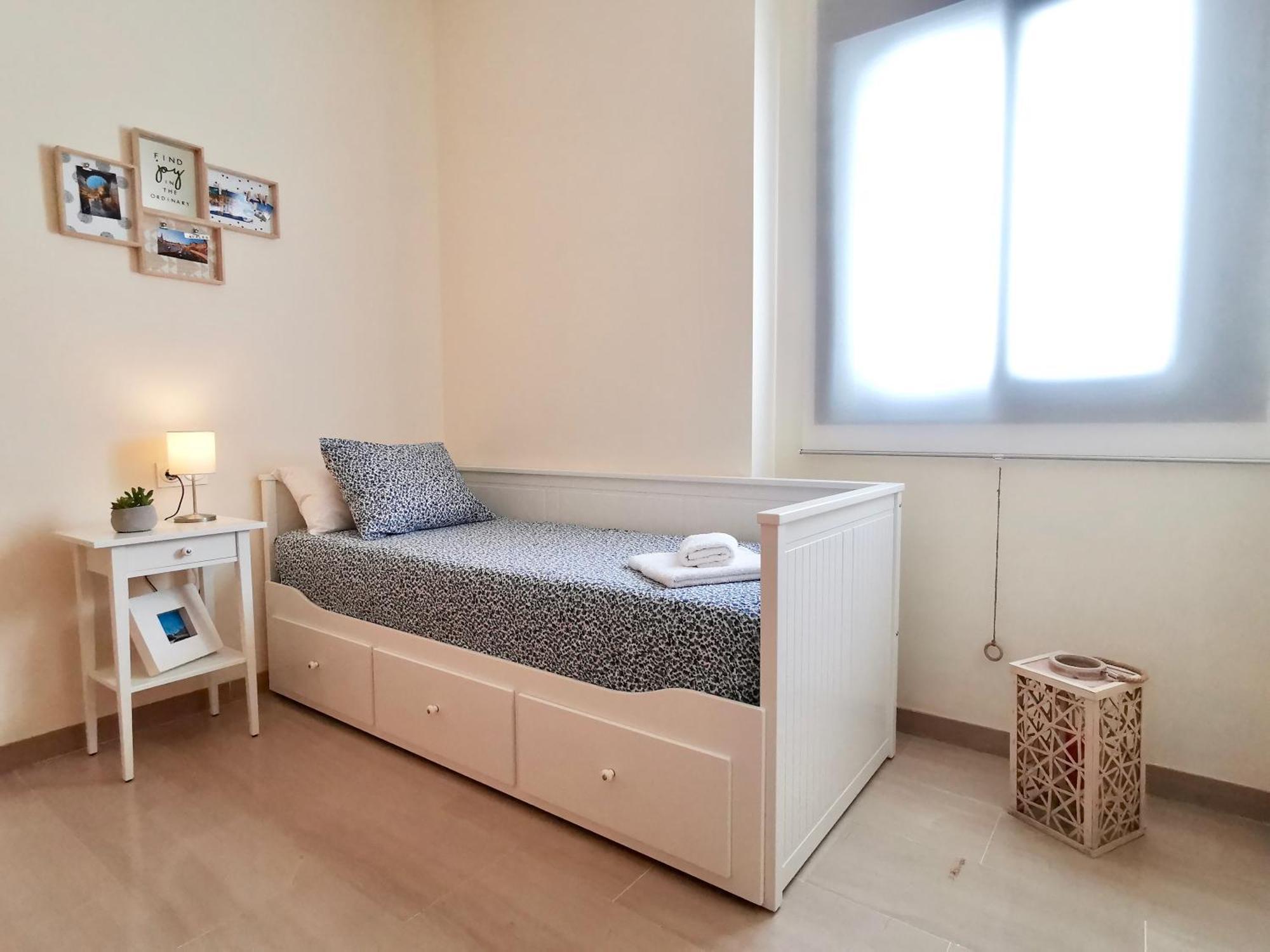 Teodosio Apartment Free Parking & Central Ac Севилья Экстерьер фото