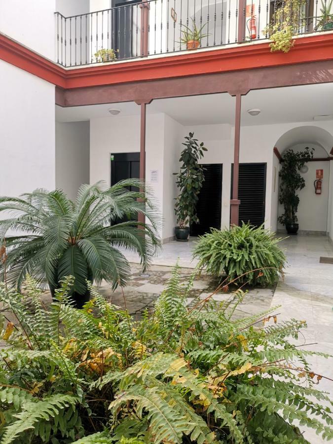 Teodosio Apartment Free Parking & Central Ac Севилья Экстерьер фото
